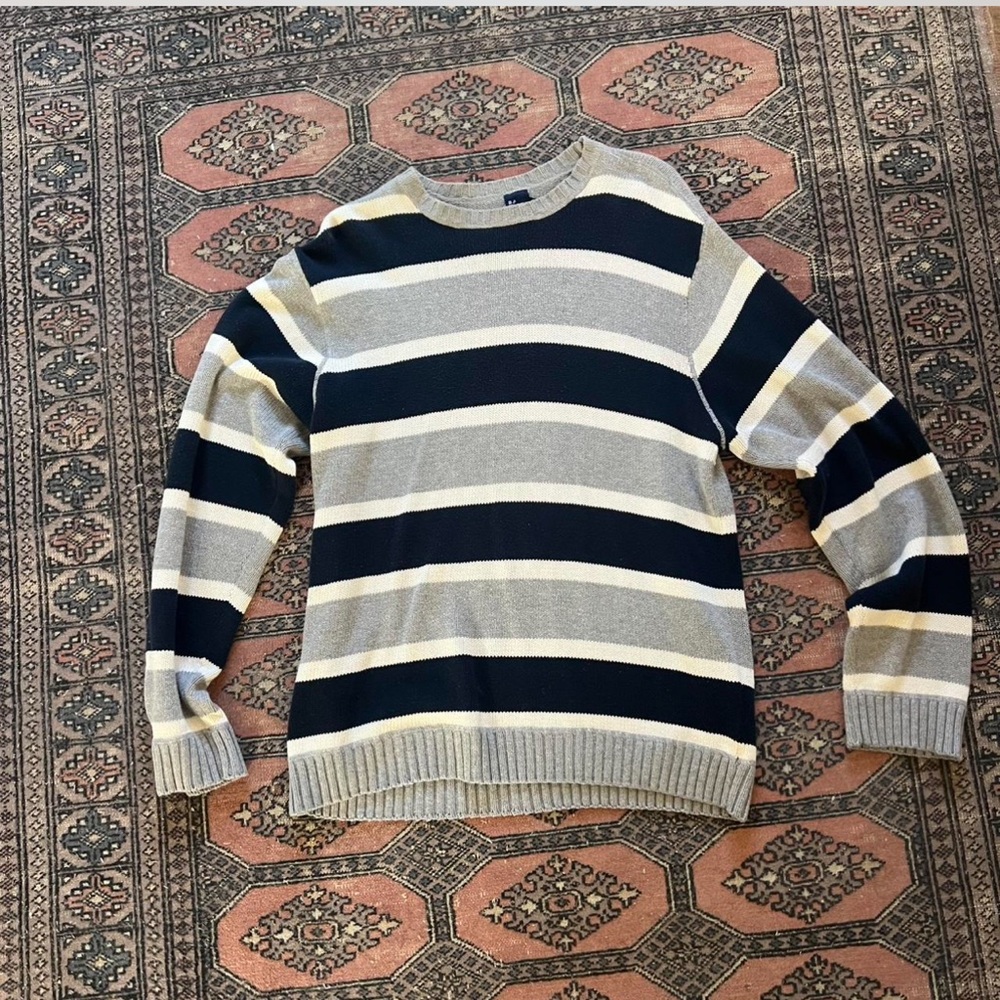 Vintage Basic Editions crew striped sweater